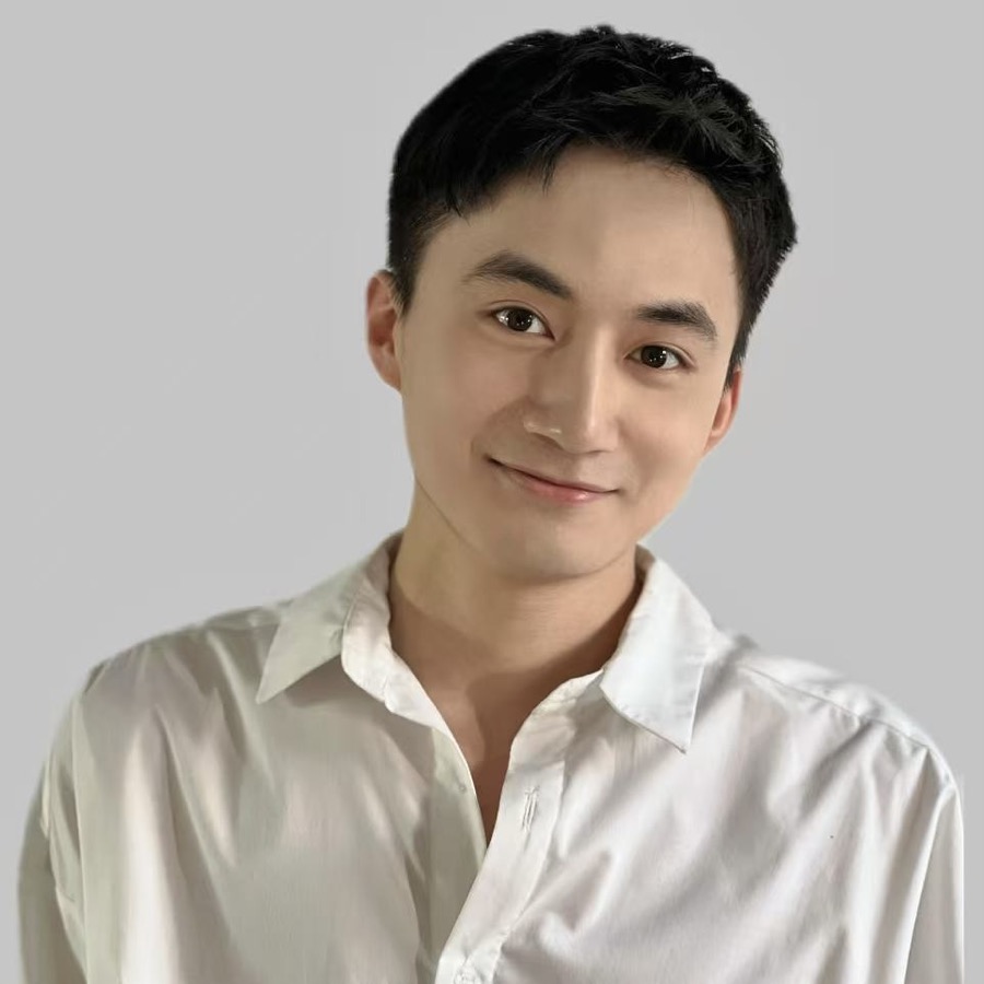张洁老师照片