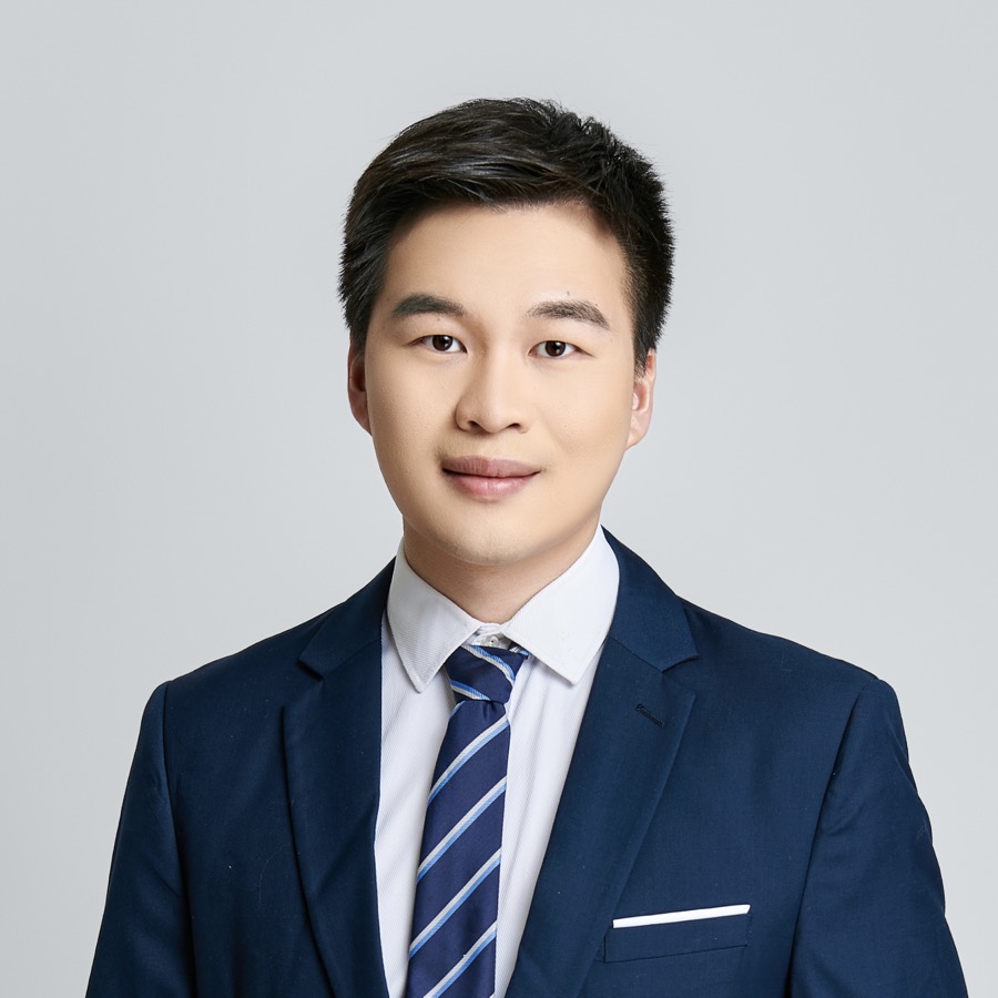 周若愚老师照片